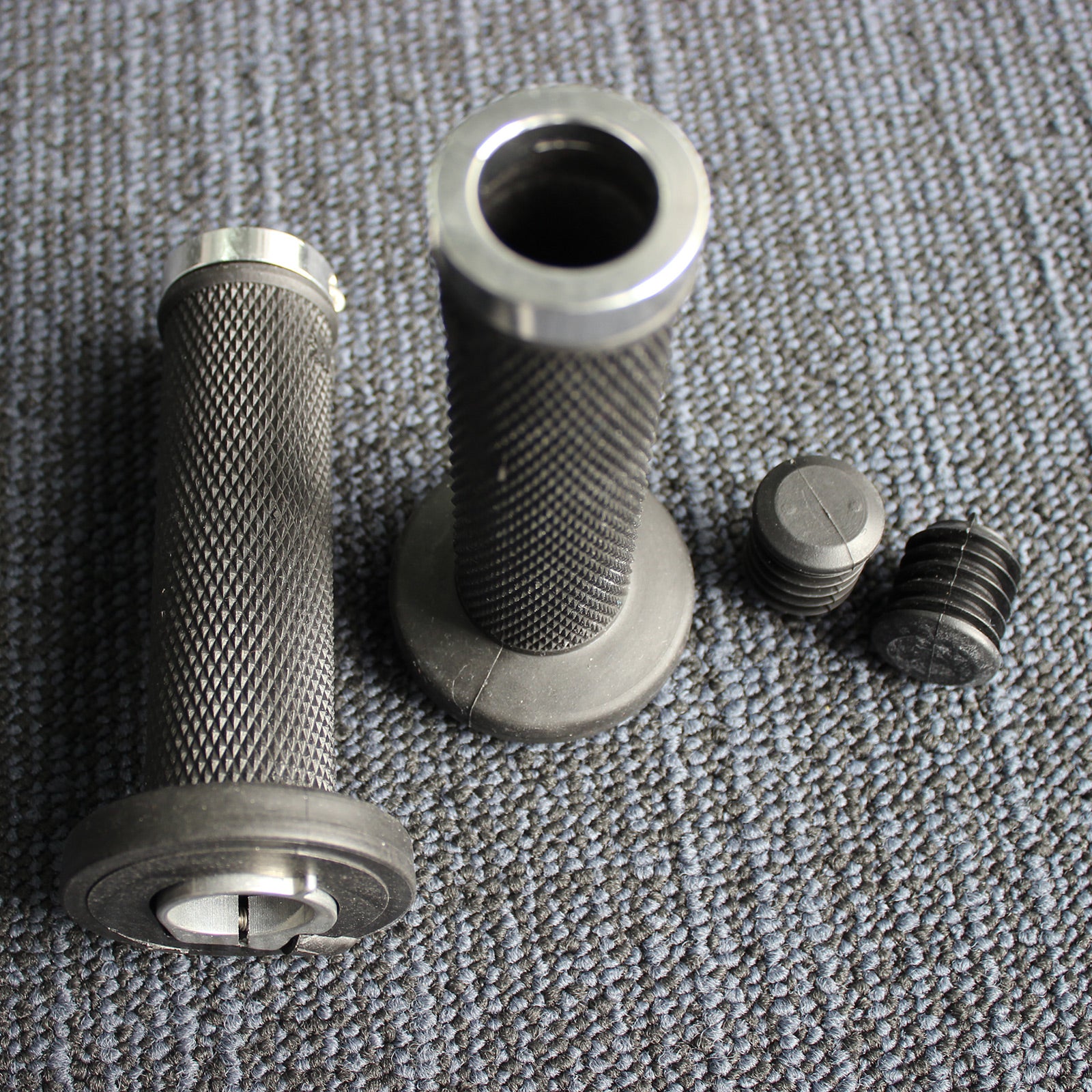 7/8" 22mm Dirt Pit Bike ATV Quad Motorcycle Hand grips For Honda, Suzuki, Yamaha , Kawasaki, KTM - TDRMOTO