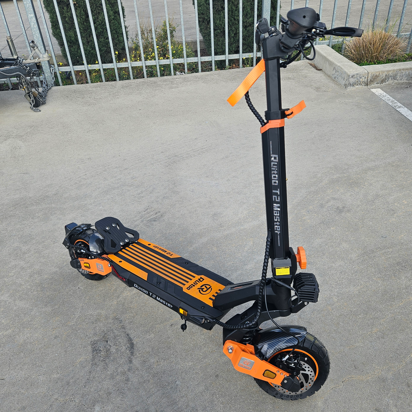 Ruitoo T2 Master 2400W Electric Scooter 60KM/H Off Road Adult Portable E-Scooter