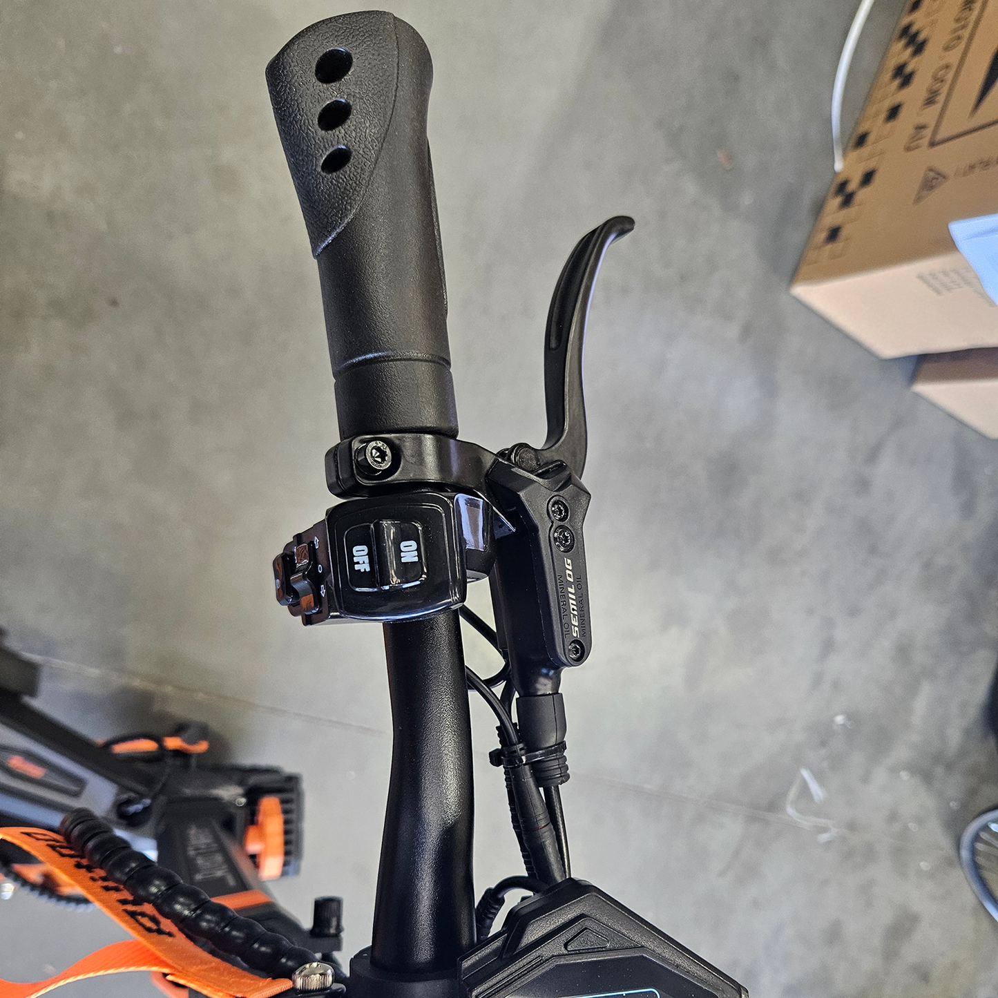 Ruitoo T2 Master 2400W Electric Scooter 60KM/H Off Road Adult Portable E-Scooter