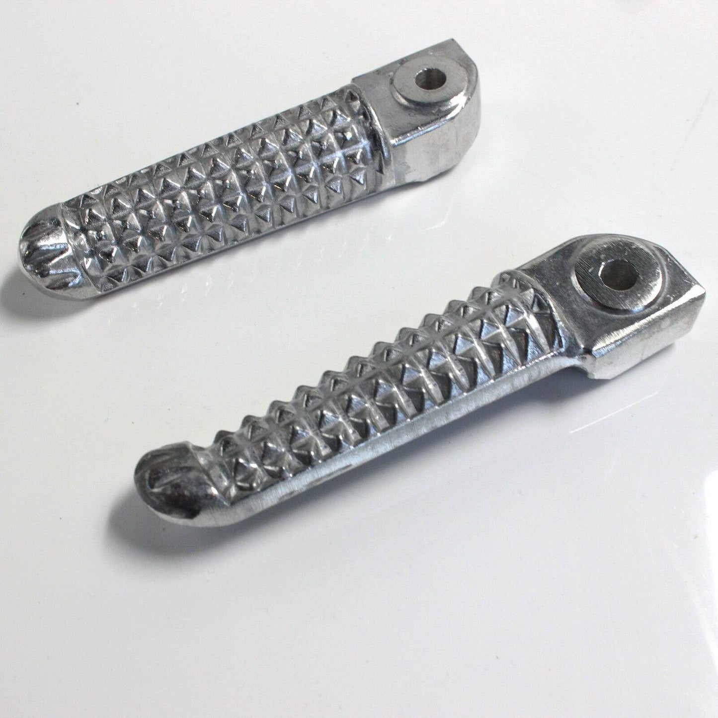 Silver Rear Footrest FootPegs FootPeg For Yamaha YZF-R6 YZF R6 2002 2003 2004 - TDRMOTO