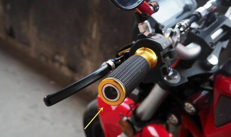 Motorcycle Handlebar Hand Grips Gold CNC 7/8" Bar w/ Throttle Tube Universal - TDRMOTO