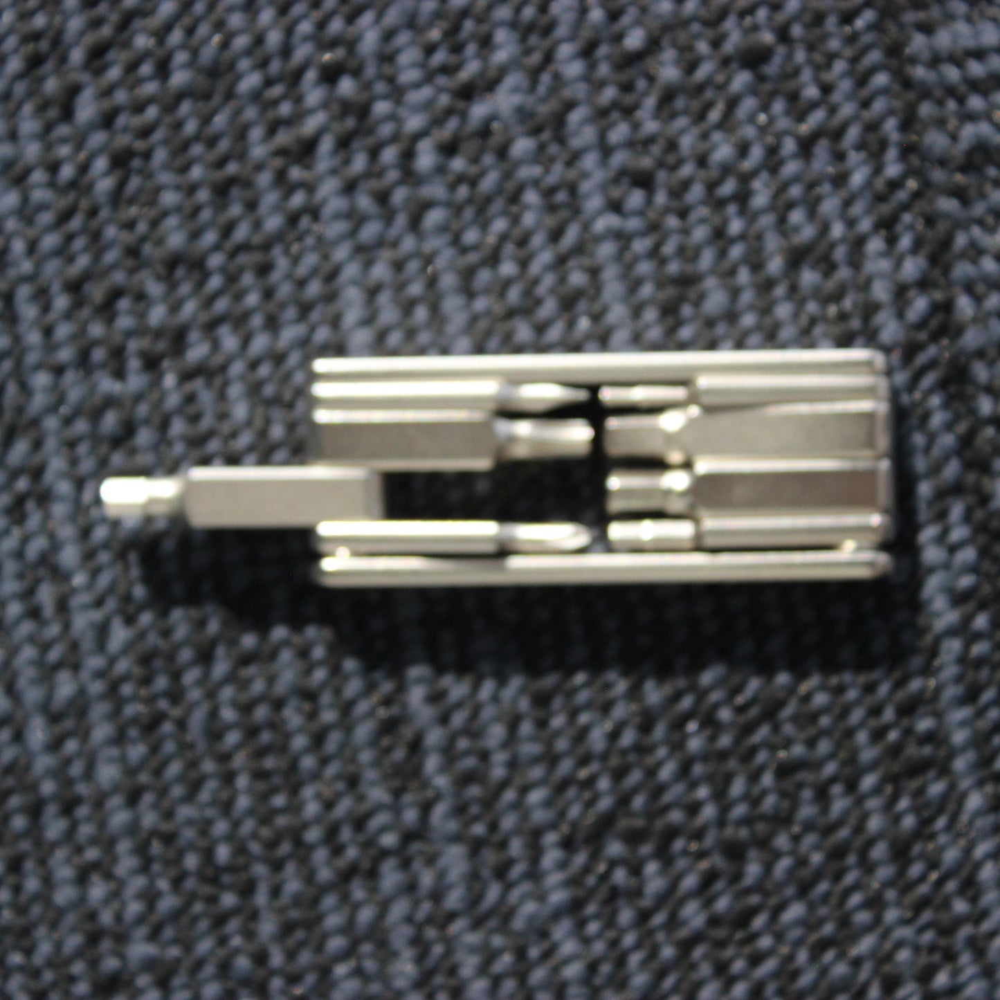8 in 1 Multi-Function Mini Pocket Screwdriver - Portable Repair Tool Kit