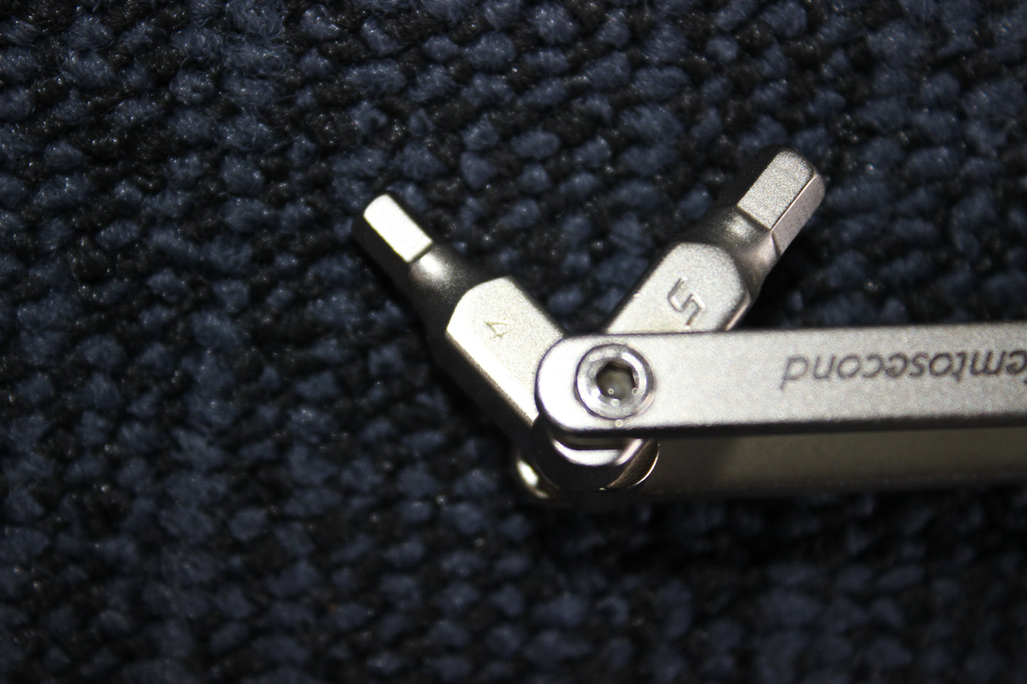 4 in 1 Multi-Function Mini Pocket Screwdriver - Portable Repair Tool Kit