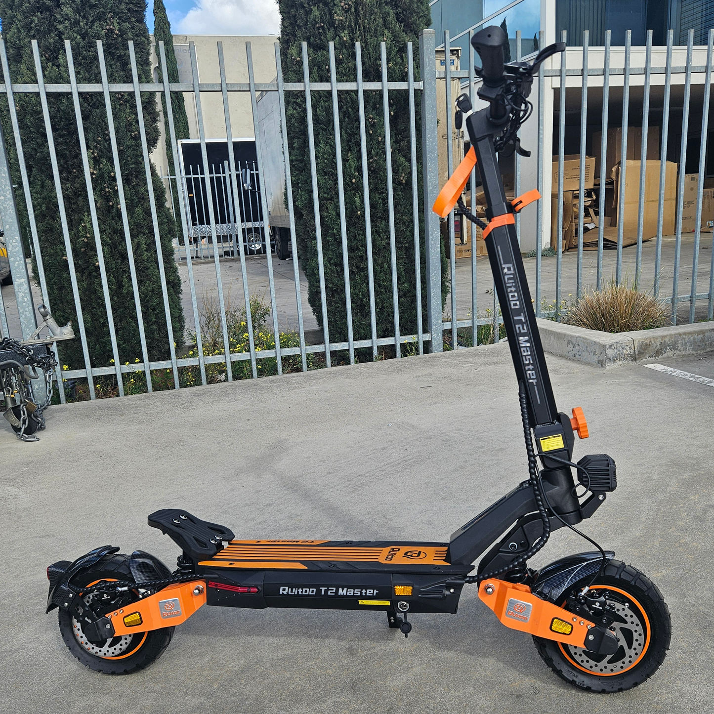Ruitoo T2 Master 2400W Electric Scooter 60KM/H Off Road Adult Portable E-Scooter