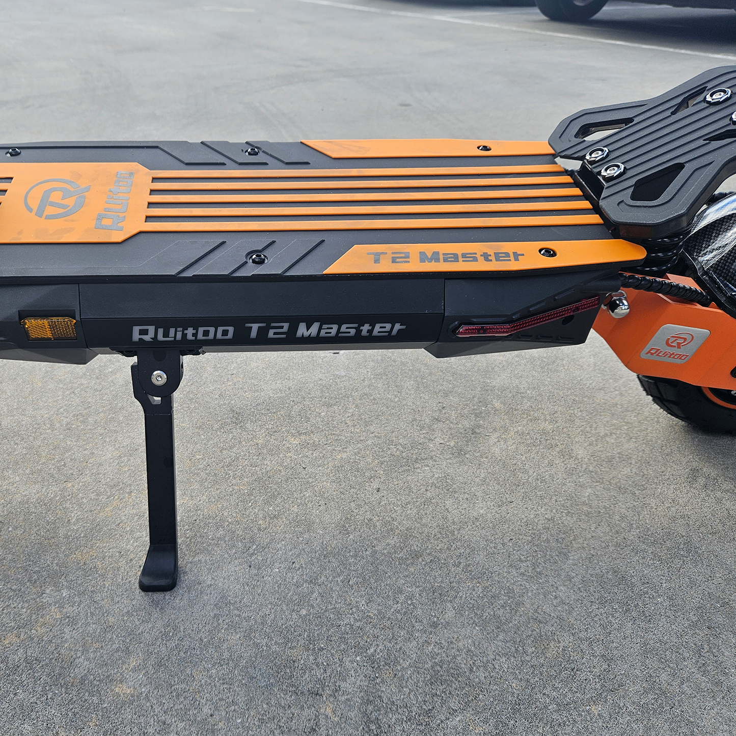 Ruitoo T2 Master 2400W Electric Scooter 60KM/H Off Road Adult Portable E-Scooter
