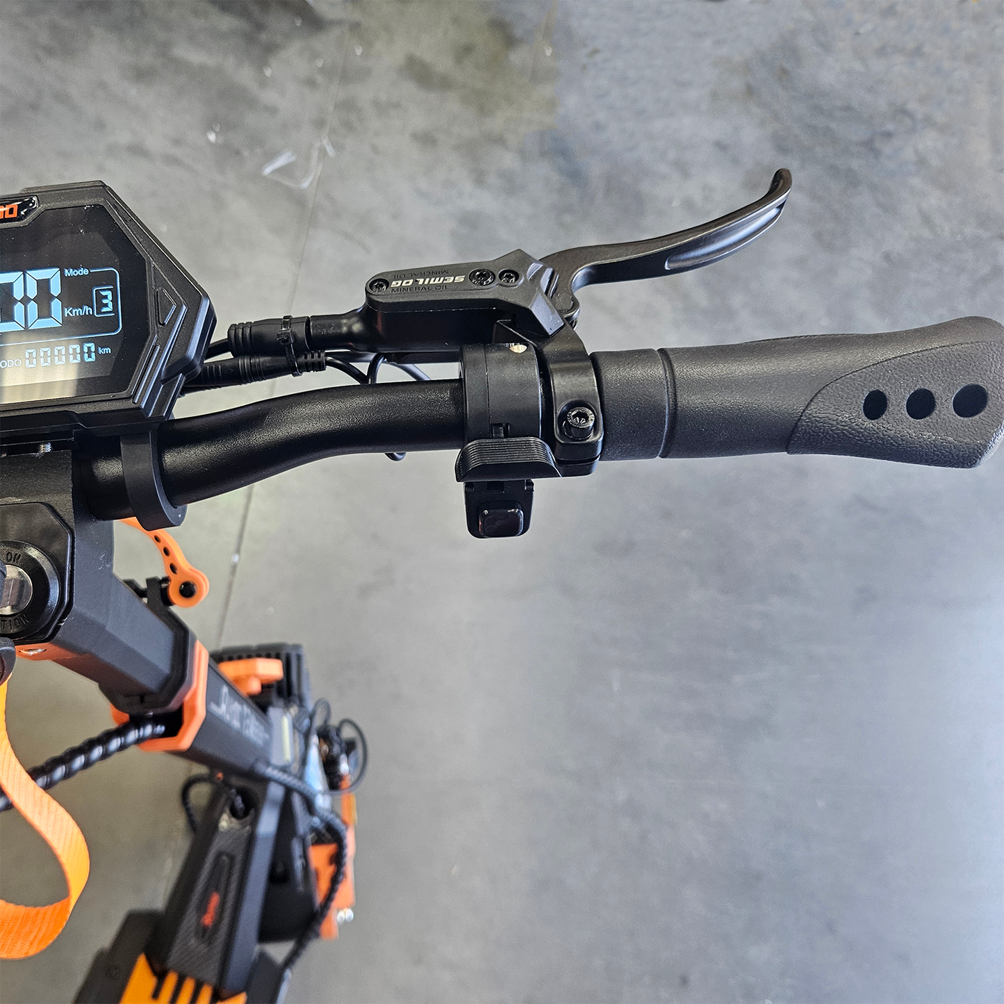 Ruitoo T2 Master 2400W Electric Scooter 60KM/H Off Road Adult Portable E-Scooter